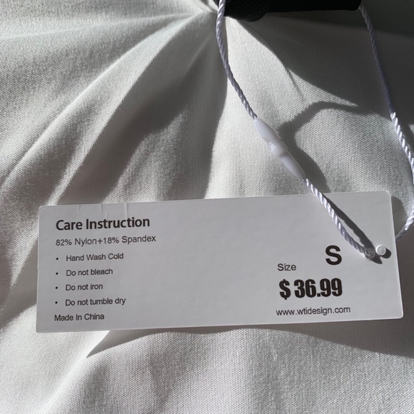 ⚡️2 FOR 25$⚡️ NWT bikini top 👙 - Picture 4 of 5